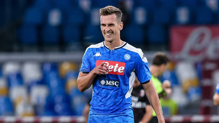 Milik pasa el reconocimiento médico con la Roma, pero la Juve y Dzeko deben esperar