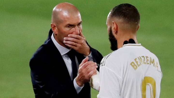 Zidane y Benzema, en un partido con el Madrid.