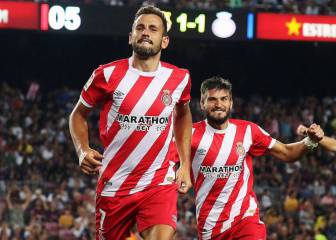 El club valora firmar a Stuani si Budimir no llegara