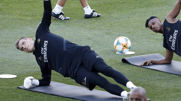 Lunin: "Cumplo un sueño"