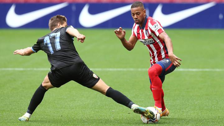 Lodi y Manu Sánchez, pareja de Simeone para el lateral zurdo.