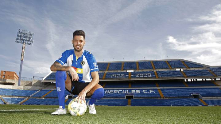 Sergio rescinde y Carmelo ya puede lanzarse a por Moyita