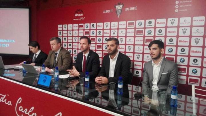 El Albacete ampliará su capital social