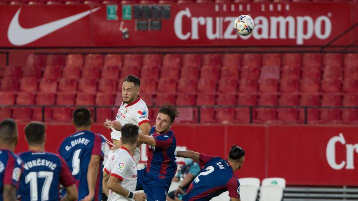 Sevilla - Levante en directo: LaLiga Santander en vivo