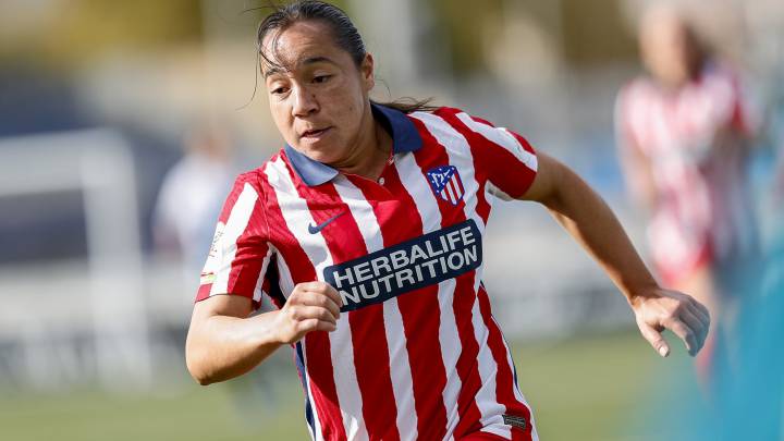 Charlyn Corral con el Atlético.