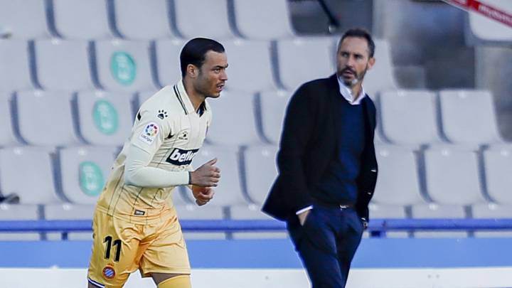 Raul de Tomas (11) RCD Espanyol Vicente Moreno (e) RCD Espanyol