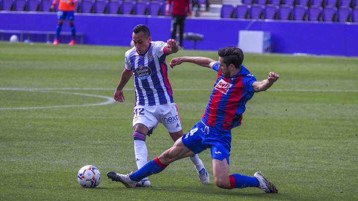 Fabián Orellana podría llegar al partido ante el Huesca