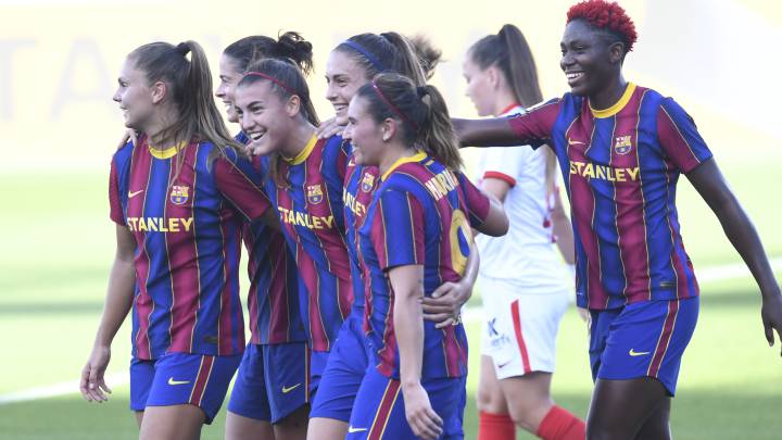 Martens, Guijarro, Torrejón, Alexia, Mariona y Oshoala, jugadoras del Barça, celebran un gol en el partido de Copa ante el Sevilla.