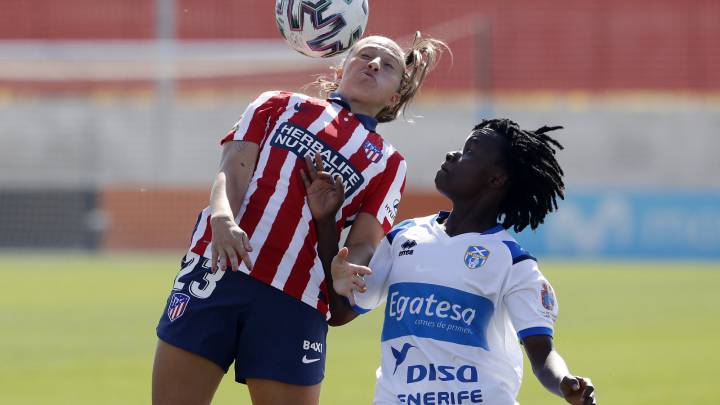 Jugadoras del Atlético y del Granadilla.