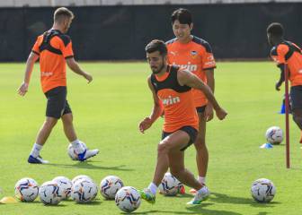 Valencia C.F: Renovarse o morir