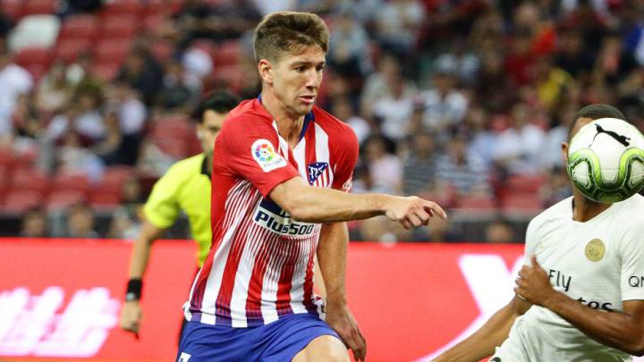 Vietto jugando con el Atlético