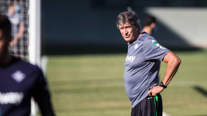 El entrenador del Betis Manuel Pellegrini valoró la previa ante la Real Sociedad, ensalzó a Joaquín Sánchez y también no quiso marcarse objetivos.