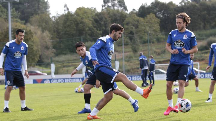 Rui Costa en un entrenamiento con el Deportivo