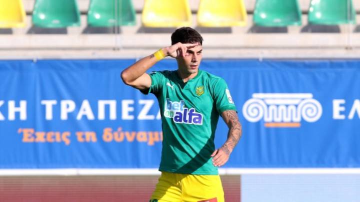 jose naranjo aek larnaca migrantes balon españoles extranjero chipre