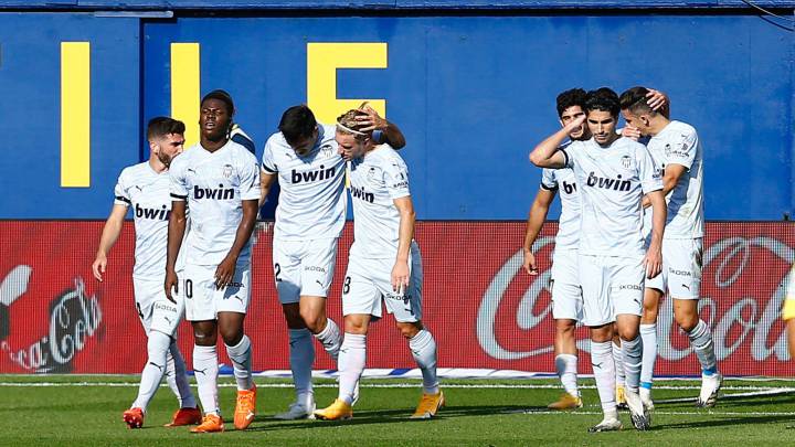 Terapia de choque: El Valencia crece pese a la derrota