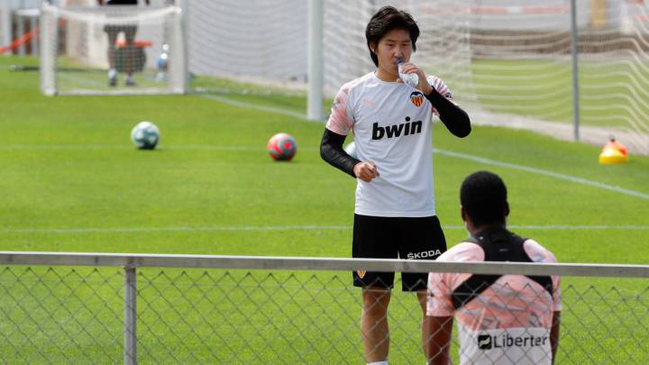 Kang-in Lee, Gayà y Gabriel Paulista congelan su renovación