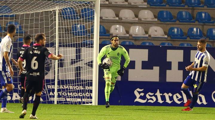 Caro y Chris Ramos destacan en las victorias de sus equipos