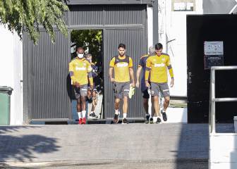 Maxi G贸mez est谩 descartado para el derbi ante el Elche