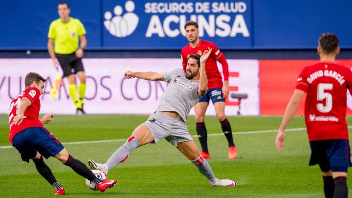 1x1 del Athletic: La pelea de Raúl García y detalles de Iñigo Vicente