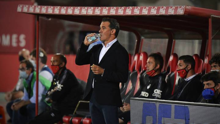 Luis García: "Estamos generando ocasiones y los goles entrarán"