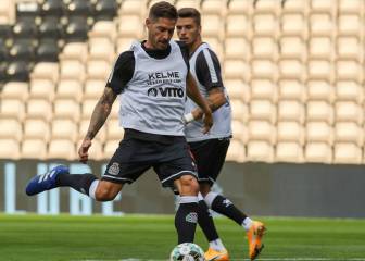 Coentrão se estrena y Javi García vuelve a marcar