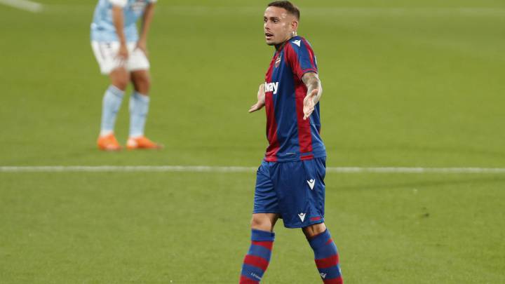Roger Martí se queja: "El gol nos lo ha quitado el árbitro"