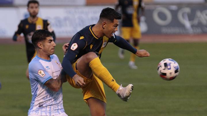 Miku en el Compostela - Deportivo