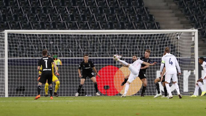 Con este gol, Benzema batía dos récords en la Champions League.