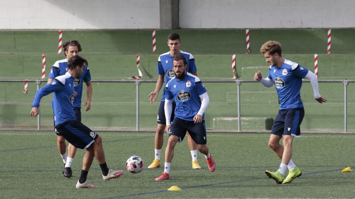 Héctor Hernández entrenando con el Deportivo