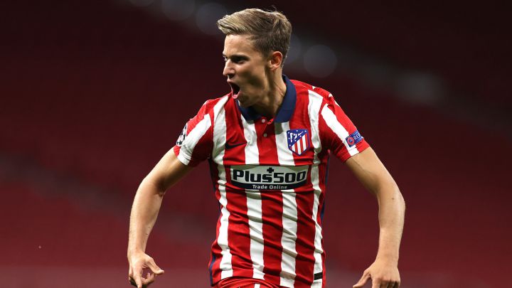Llorente jugando con el Atlético