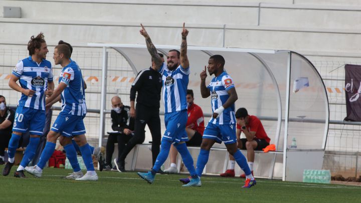 Héctor celebra su gran gol ante Unionistas.