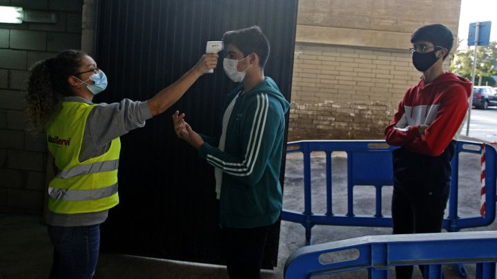 Sanidad cambia el protocolo y tampoco permite 400 espectadores en el Rico Pérez