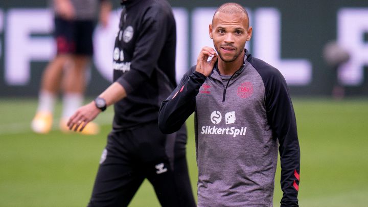 Braithwaite, en aislamiento por un positivo en la concentración de Dinamarca