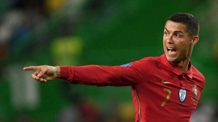 CR7 celebra un gol con su selección