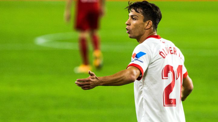 Óliver Torres: "Me levanto cada día queriendo ser el mejor"
