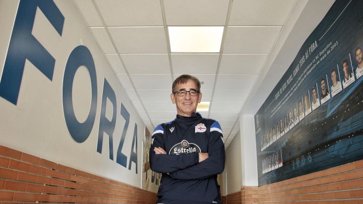Fernando Vázquez, posando para As en la Ciudad Deportiva de Abegondo.