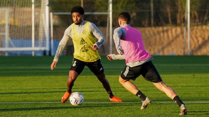 Janko se reincorpora al grupo y Carnero está entre algodones
