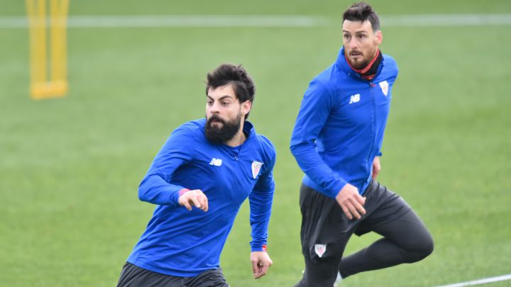 Aduriz desvela que propuso a Villalibre que heredase su '20'