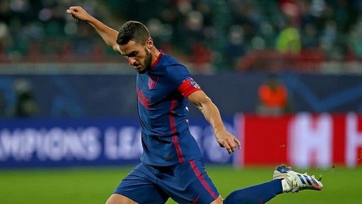 Koke controla el balón contra el Lokomotiv.