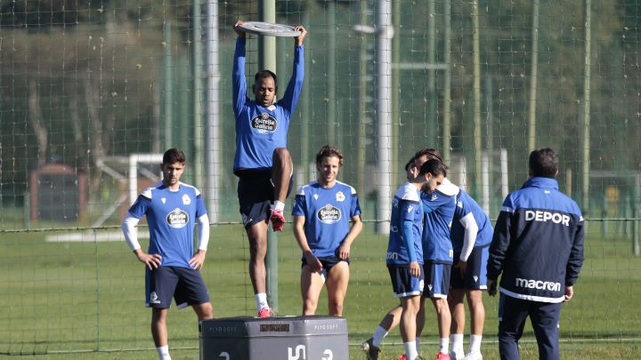 Diego Rolan, durante un entrenamiento del Deportivo.