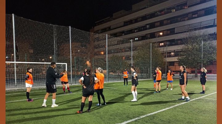 Entrenamiento del CF Internacional de Granada
