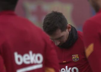 El emotivo minuto de silencio del Barça en honor a Maradona