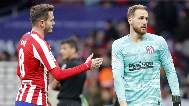 Saúl y Oblak, en un partido del Atlético