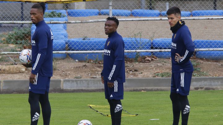 James sufre una pequeña rotura en los isquiotibiales y es baja