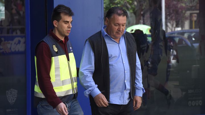 Fuster-Fabra: "¿La Oikos? Es un cascarón sin contenido"