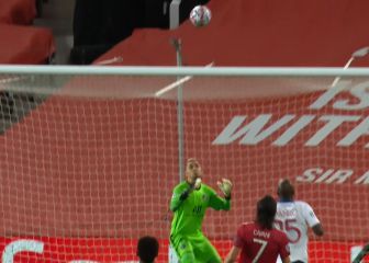 Un gol que pudo dar la vuelta al mundo y que dejó a Keylor petrificado: lo que hizo Cavani...