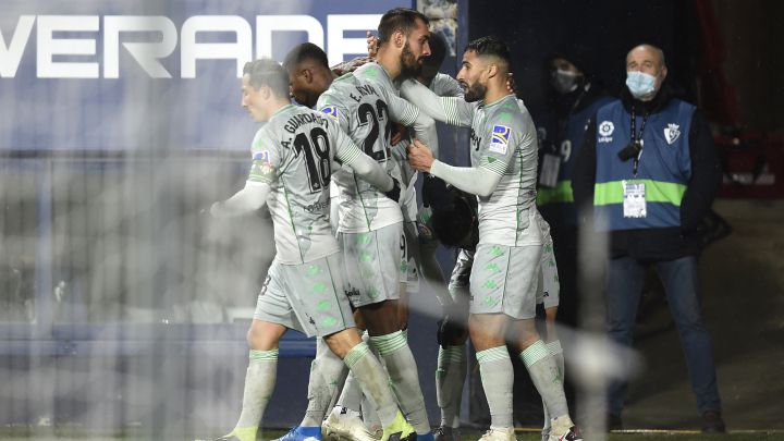 Borja Iglesias aparca el pasado