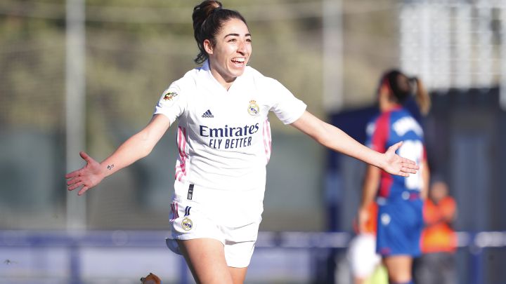 Olga Carmona celebra el gol de la remontada del Real Madrid ante el Levante.