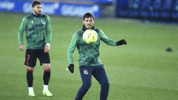 Silva en un entranamiento. Detrás de él se ve a Portu