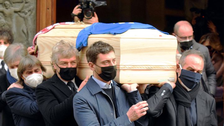 Home of late Italian great Paolo Rossi burgled during his funeral